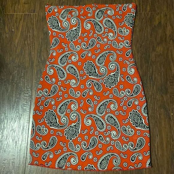 UO Kristy Paisley Printed Tube Dress Urban Outfitters Small - Picture 4 of 9
